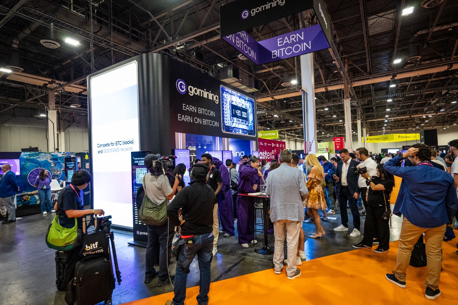 Bitcoin 2025 Las Vegas: Here’s What Went Down 5 Bitcoin 2025 Las Vegas: Here’s What Went Down 6